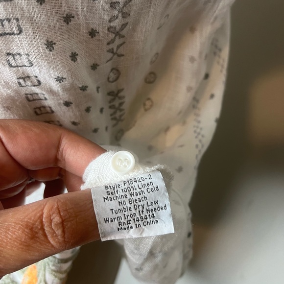 Johnny Was Embroidered Linen Top Small - Picture 9 of 13